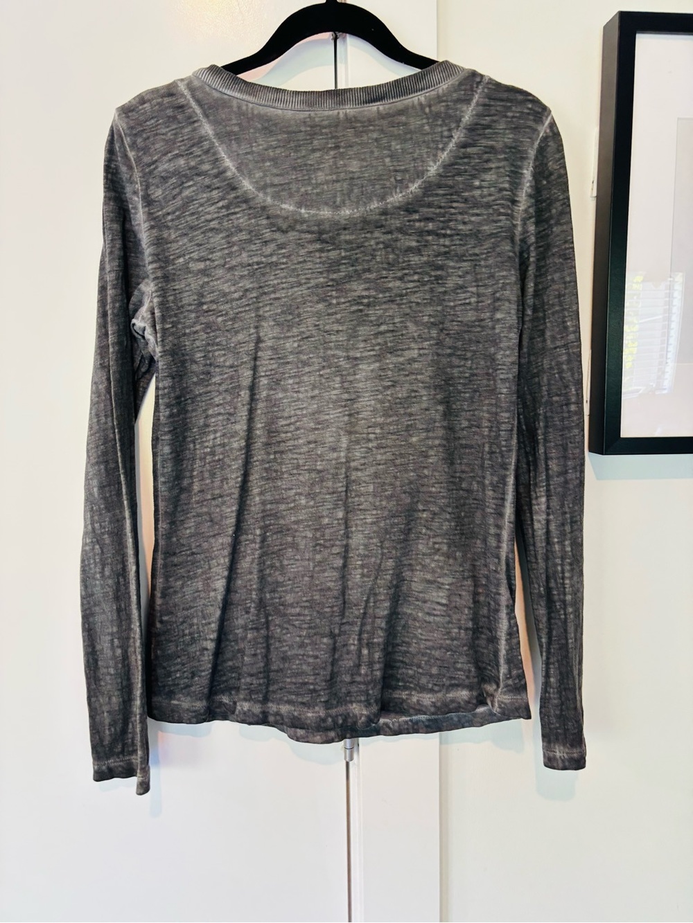 Free People Cotton + sequin long sleeve grey tshirt size small - Picture 6 of 6